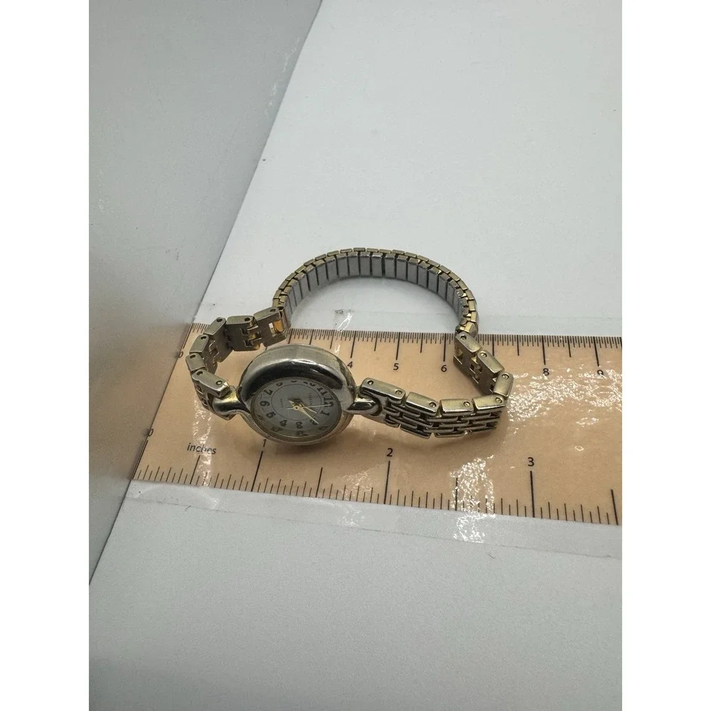 Vintage Woman's‎ Claremont Gold Tone Stretch Wrist Watch